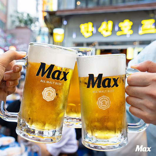 max instagram